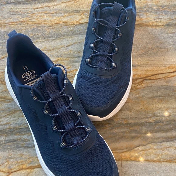 Athletic Works Men's Blue Sneakers - Picture 2 of 6